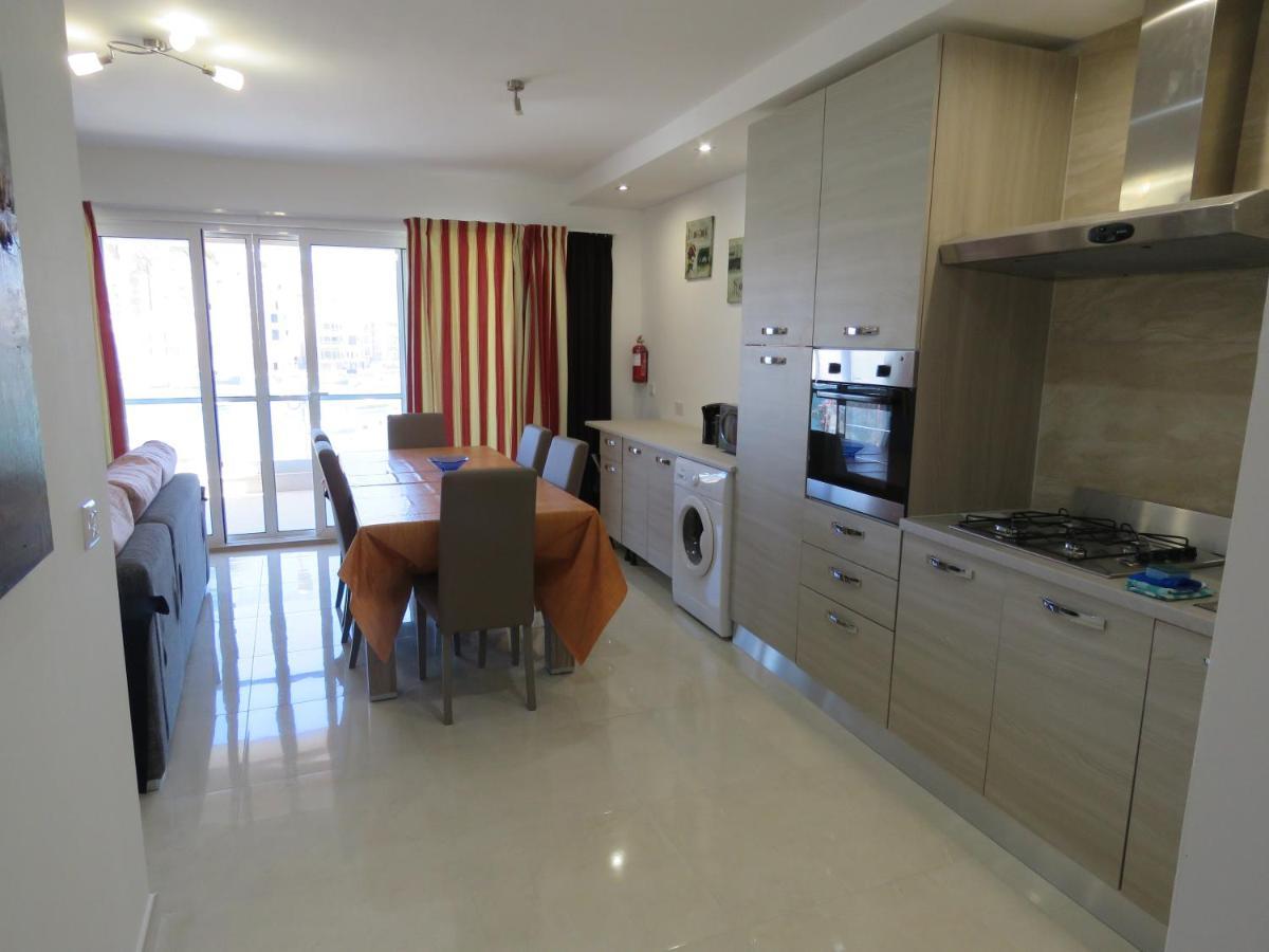 Aquamarine Sea Front Apartments - Second Floor 马尔萨斯卡拉 外观 照片